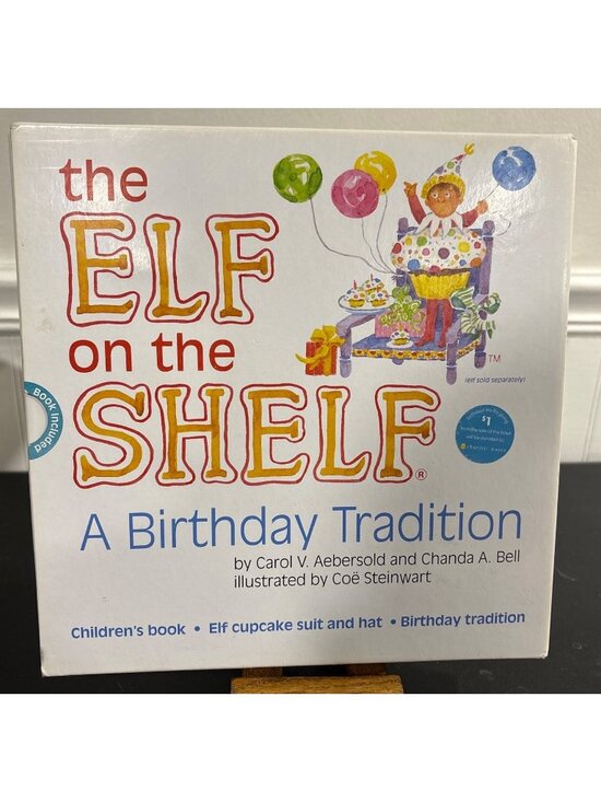 The Elf on the Shelf Other - The Elf On The Shelf: A Birthday Tradition Gift Set - Book & Cupcake Costume